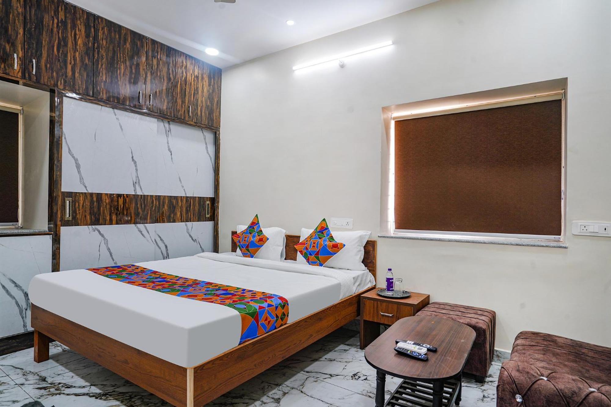 Fabhotel Perams Grand Inn - Hitech City Hyderabad Exterior foto