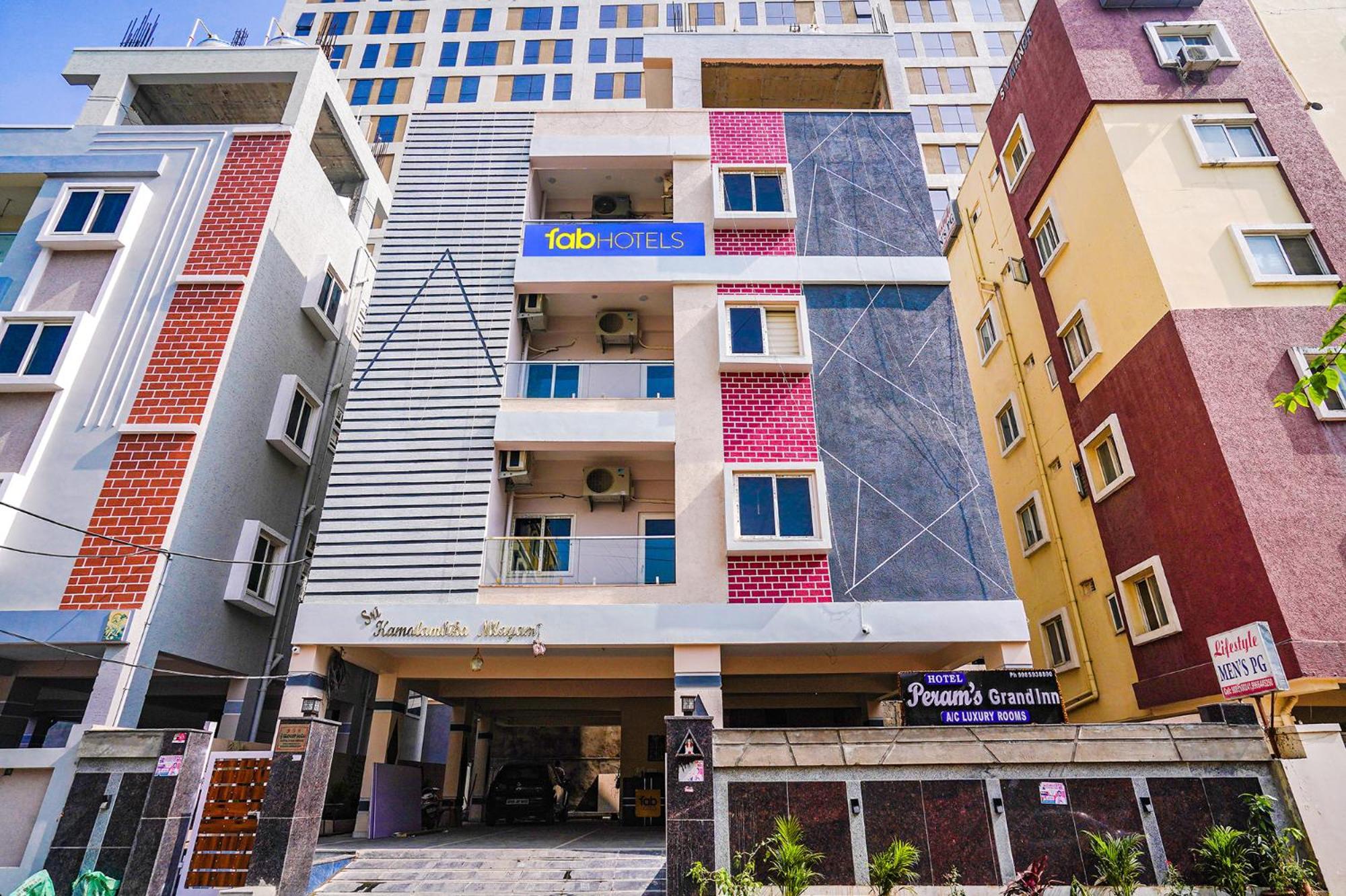 Fabhotel Perams Grand Inn - Hitech City Hyderabad Exterior foto